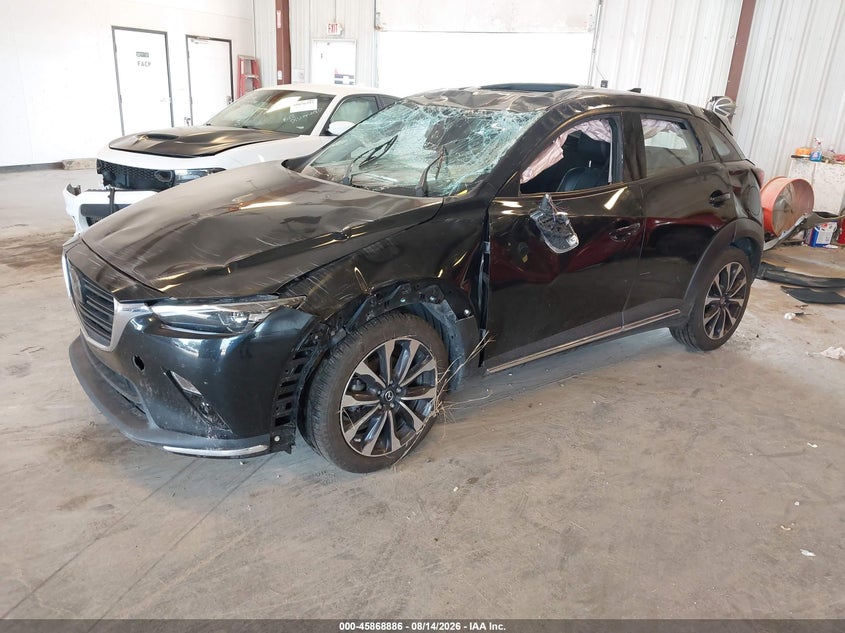 2019 MAZDA CX-3 GRAND TOURING · Photo 2
