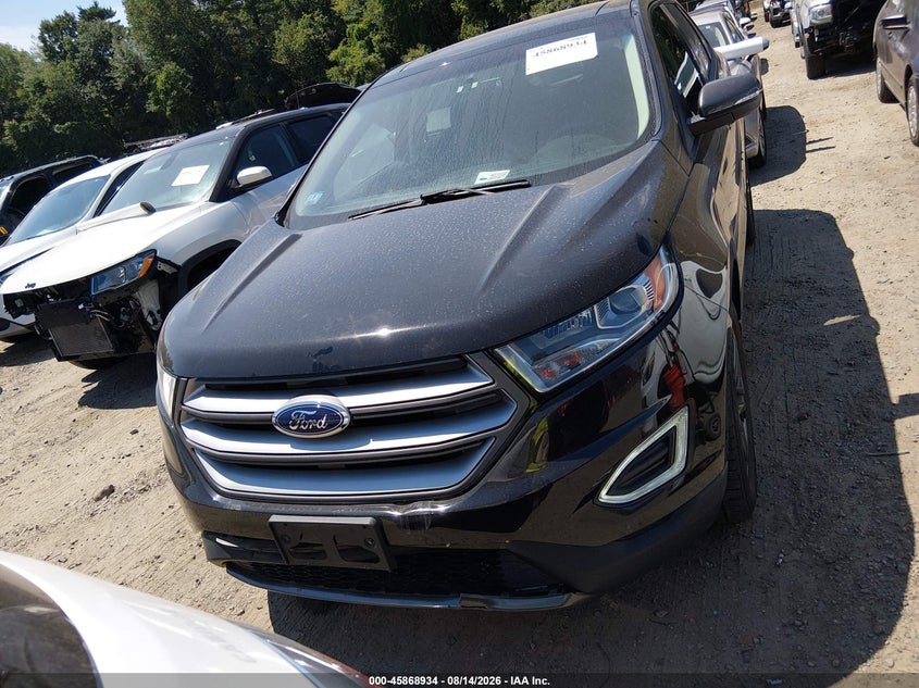 Фото 12 - FORD EDGE