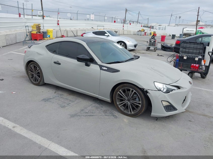 Vin: jf1znaa13e8708828, lot: 46367945, scion fr-s monogram 2014 img_1