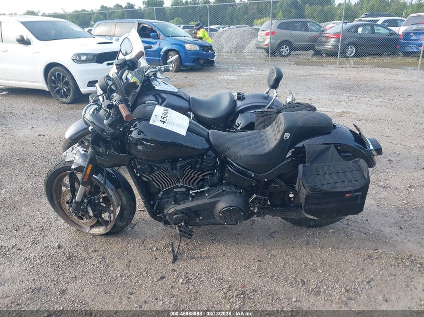 HARLEY-DAVIDSON FXLRS 2023