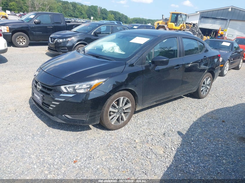 2025 Nissan Versa, Right Side, IAAI, VIN 3N1CN8EV8SL844622 — photo 2