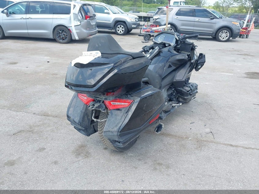 2019 HONDA GL1800 — zdjęcie 4