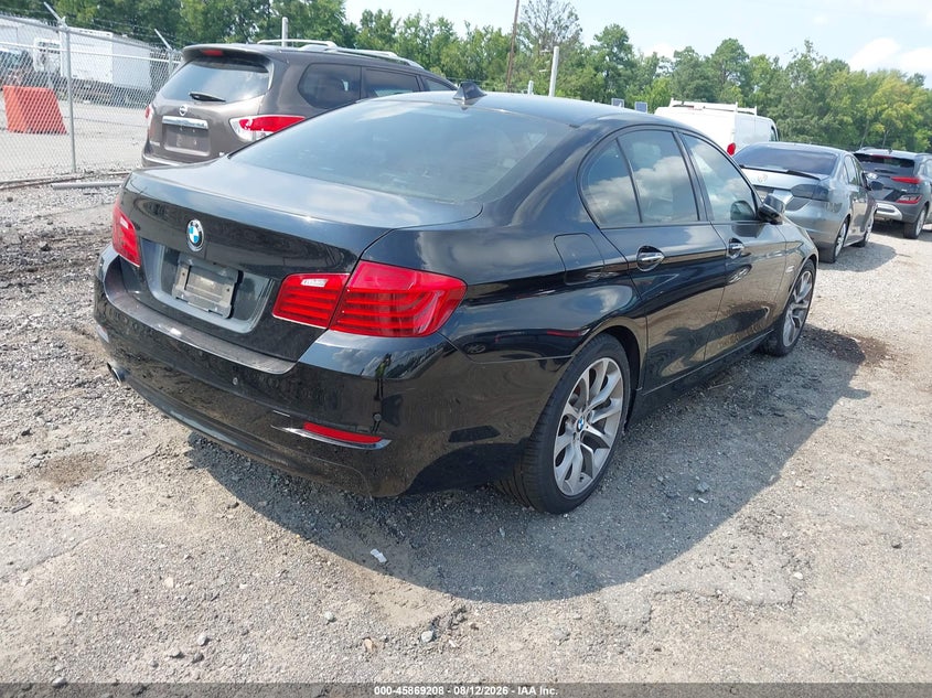 2016 BMW 528I auction photo 4