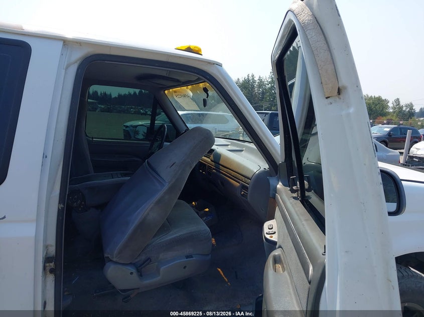 1995 FORD F250 auction photo 5