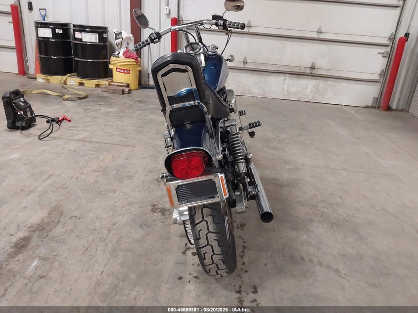 HARLEY-DAVIDSON FXDWG 2000