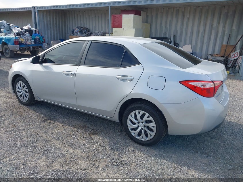 2017 TOYOTA COROLLA auction photo 3