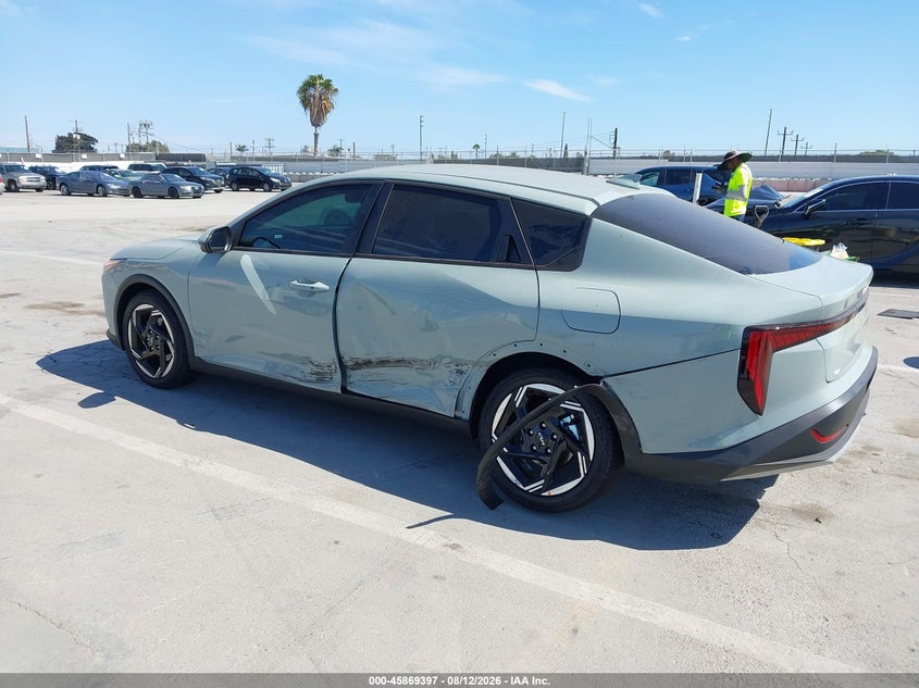 2026 KIA K4 — zdjęcie 3
