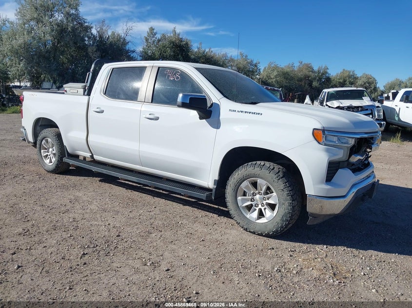Vin: 1gcudded1nz502009, lot: 46368440, chevrolet silverado 1500 4wd  standard bed lt 2022 img_1