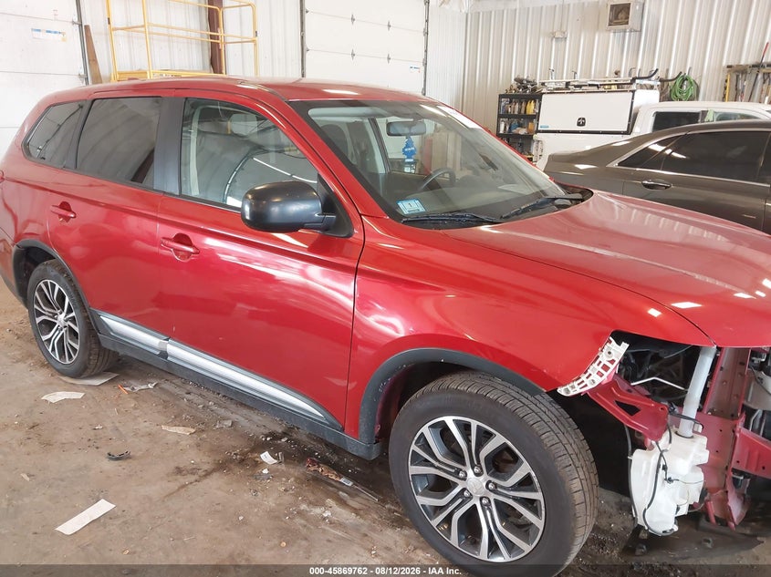 2018 Mitsubishi Outlander Es/Le/Se/Sel, Перёд, IAAI, VIN JA4AZ3A36JZ056696