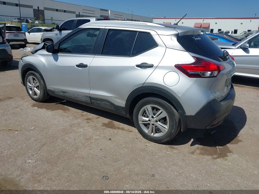 2018 NISSAN KICKS auction photo 3