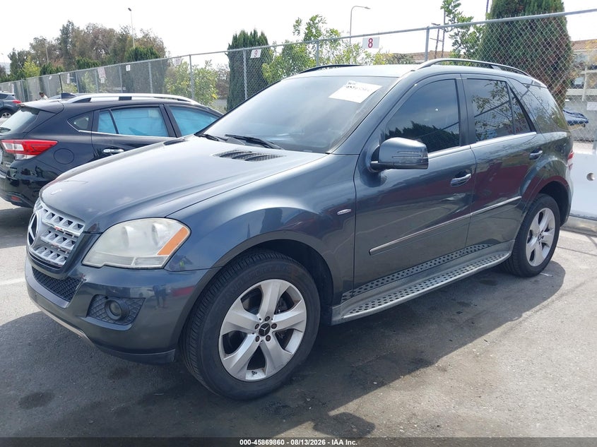 2011 Mercedes-Benz Ml 350 Bluetec 4Matic, Удар сзади, IAAI, VIN 4JGBB2FBXBA695653 — фото 2