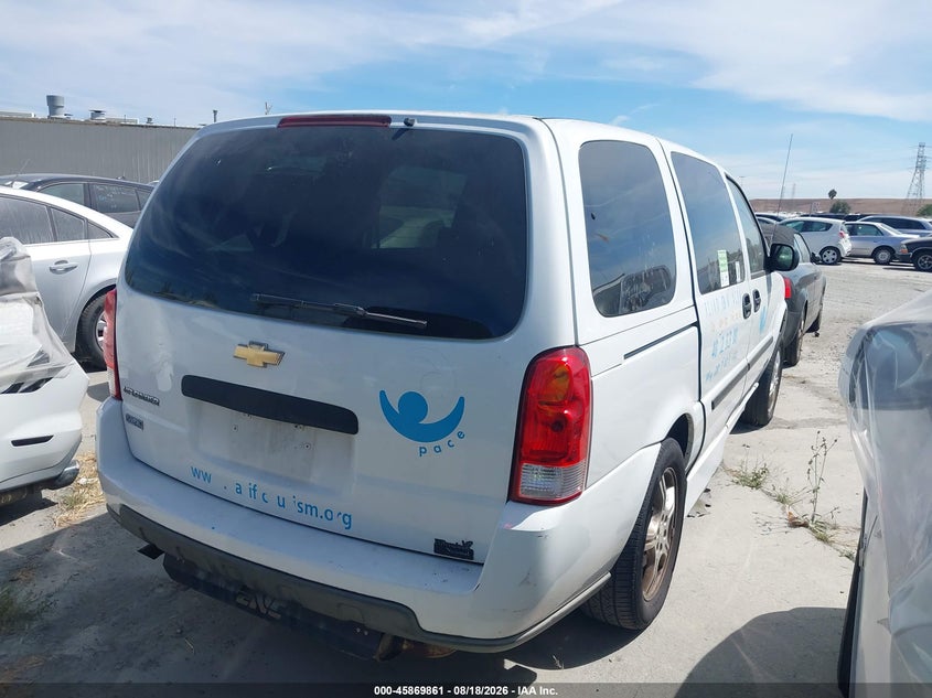 2008 CHEVROLET UPLANDER auction photo 4