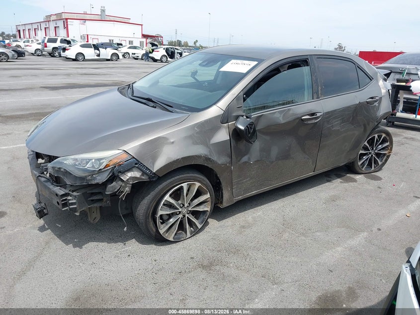 2018 TOYOTA COROLLA auction photo 2