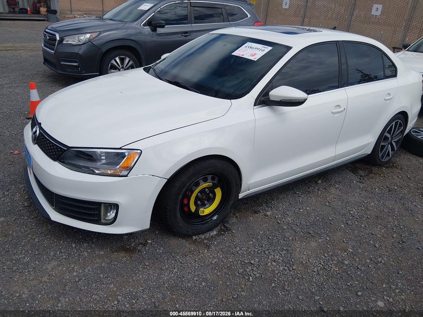2013 Volkswagen Jetta Gli Autobahn, Front End, IAAI, VIN 3VW4T7AJ0DM310111 — photo 2