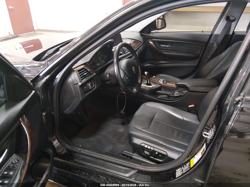 2013 BMW 328I auction photo 5