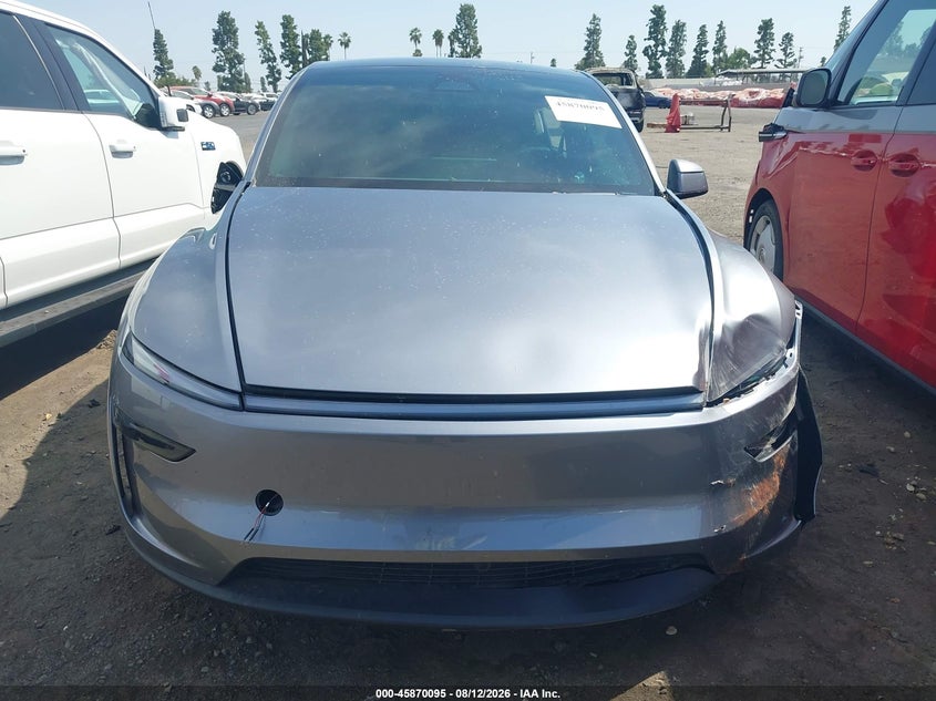 TESLA MODEL Y - zdjęcie 12