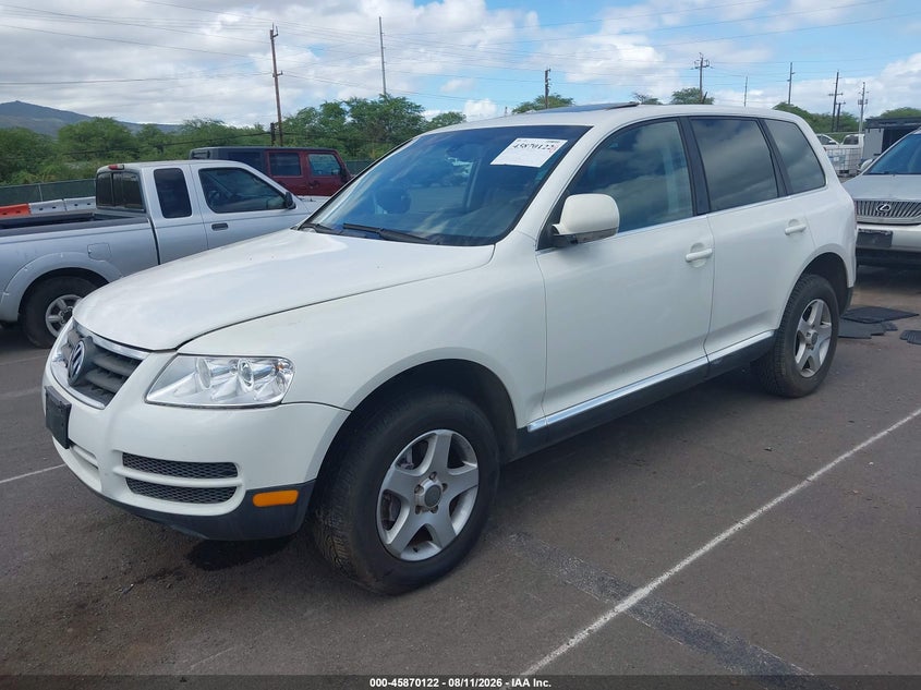 2006 VOLKSWAGEN TOUAREG auction photo 2