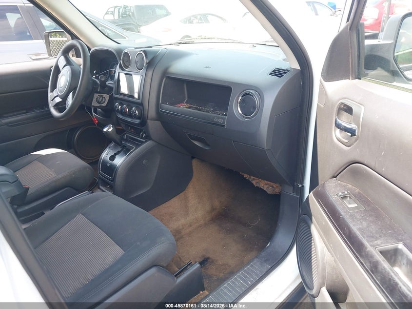 2017 JEEP PATRIOT auction photo 5