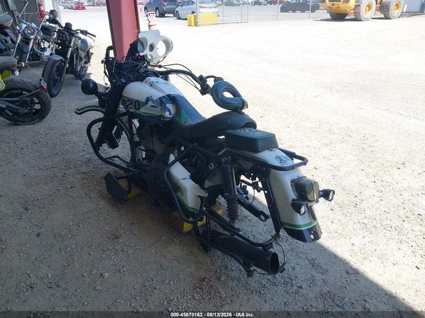 2005 HARLEY-DAVIDSON FLHTI auction photo 3