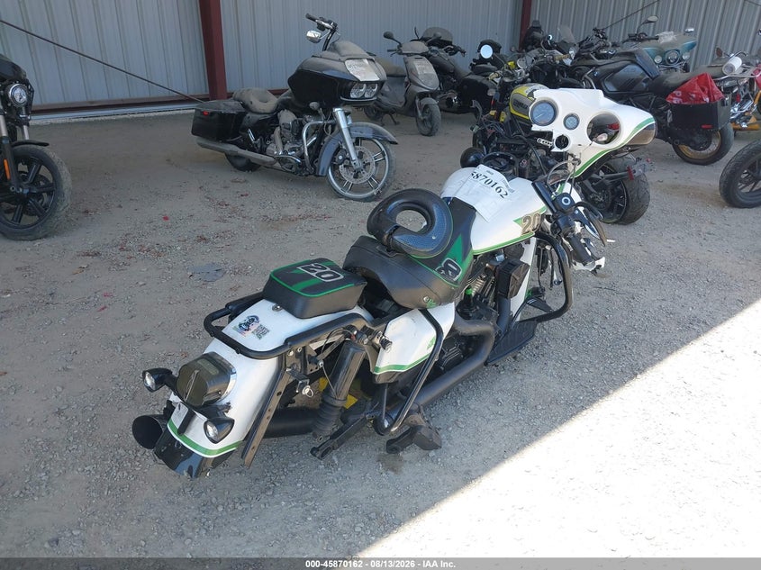 2005 HARLEY-DAVIDSON FLHTI auction photo 4