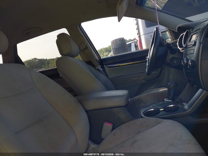 2013 KIA SORENTO auction photo 5