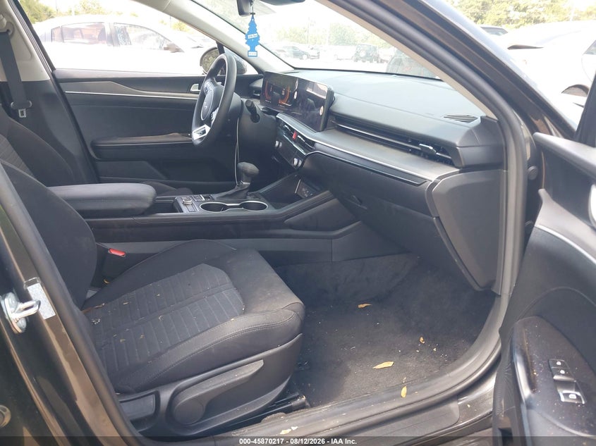 2026 KIA K5 auction photo 5