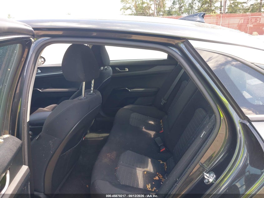 2026 KIA K5 auction photo 8