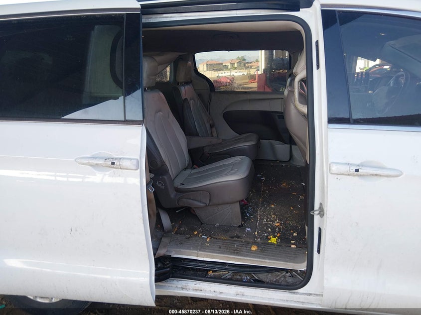 CHRYSLER VOYAGER 2020 VIN 2C4RC1DG1LR262535