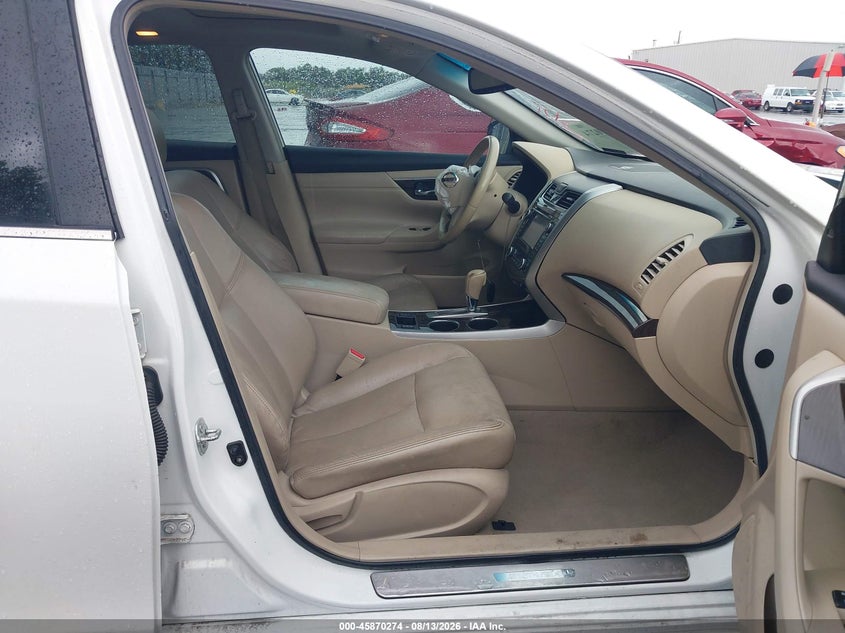 2013 NISSAN ALTIMA auction photo 5