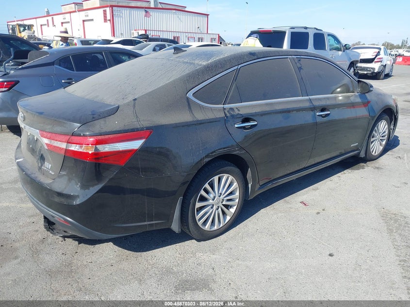 2013 TOYOTA AVALON HYBRID auction photo 4