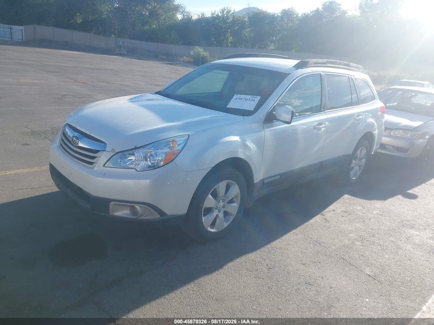 2011 SUBARU OUTBACK auction photo 2