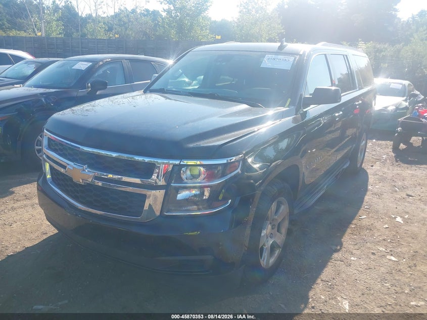 2018 CHEVROLET SUBURBAN auction photo 2