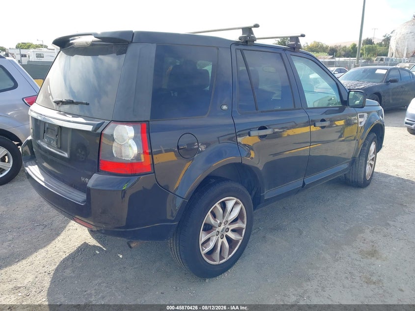 2012 LAND ROVER LR2 auction photo 4
