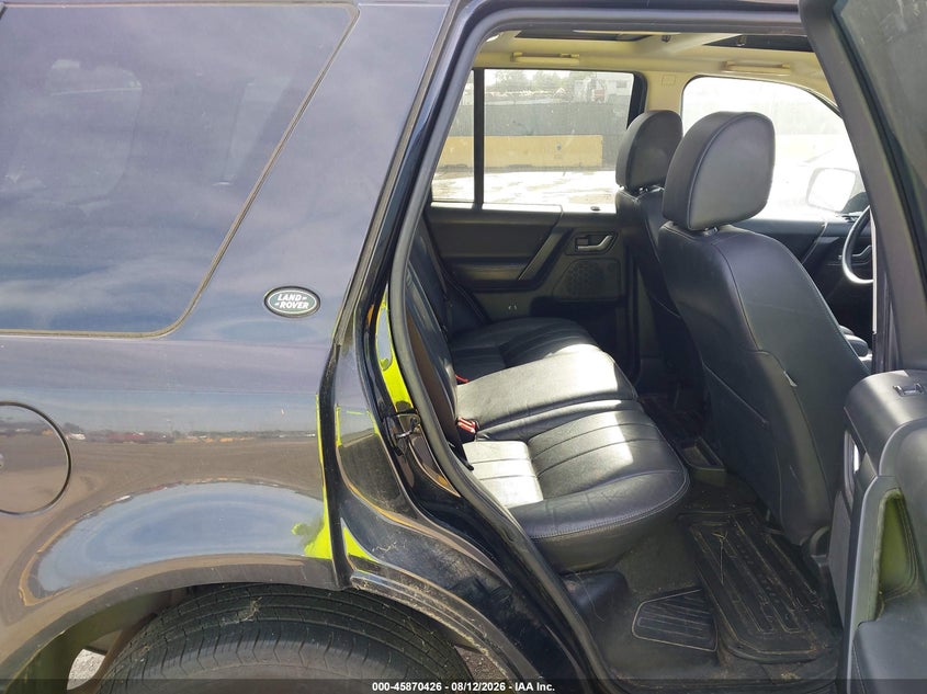 2012 LAND ROVER LR2 auction photo 8