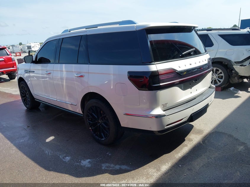 2018 LINCOLN NAVIGATOR auction photo 3