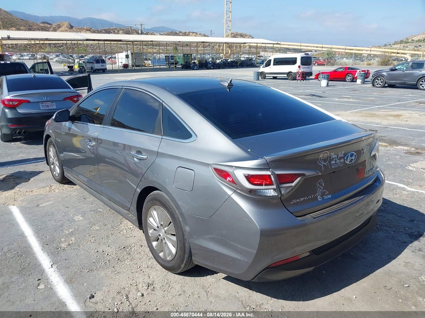 2017 HYUNDAI SONATA HYBRID auction photo 3