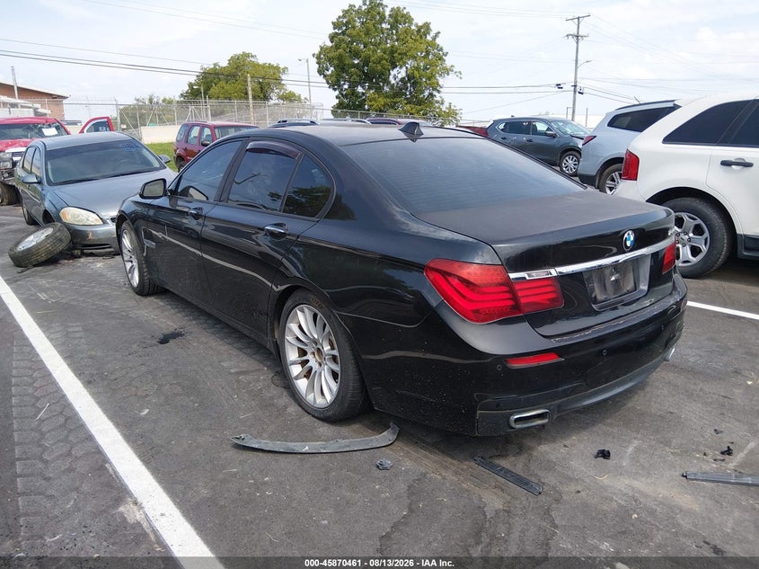 2013 BMW 740I auction photo 3