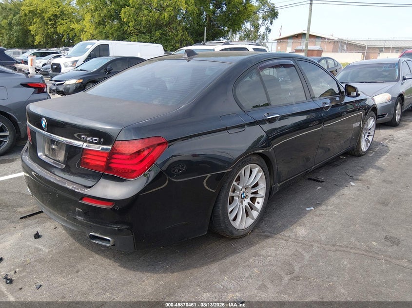 2013 BMW 740I auction photo 4
