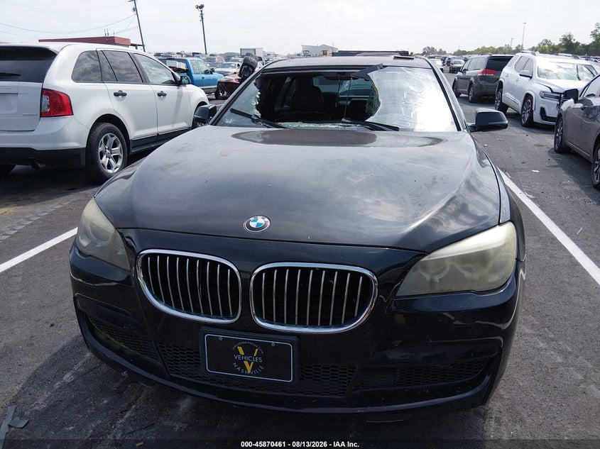 2013 BMW 740I auction photo 6
