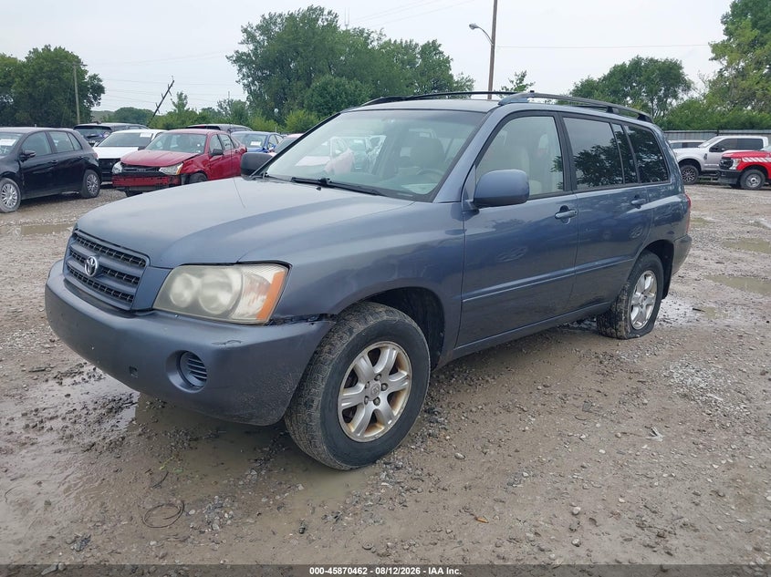 2003 TOYOTA HIGHLANDER auction photo 2