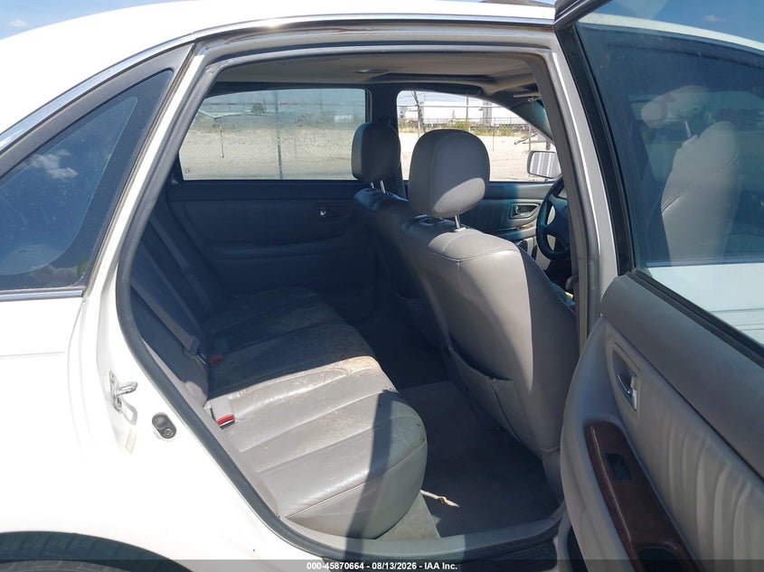 2000 TOYOTA AVALON auction photo 8
