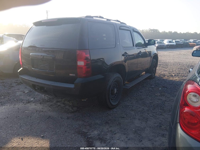 2008 CHEVROLET TAHOE auction photo 4