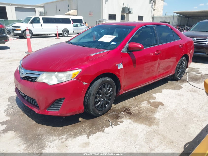 2013 Toyota Camry, Normal Wear & Tear, IAAI, VIN 4T1BD1FK9DU074264 — photo 2