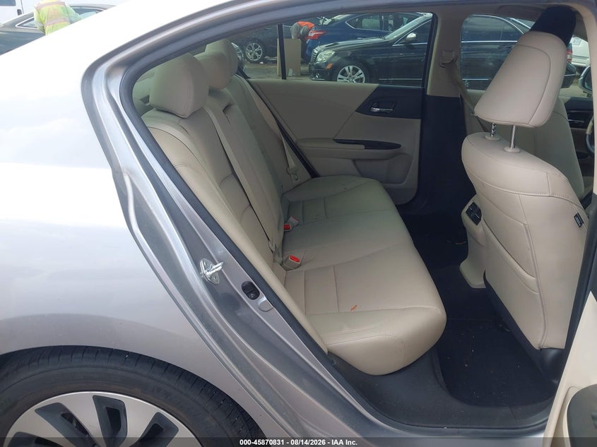 2017 HONDA ACCORD HYBRID auction photo 8