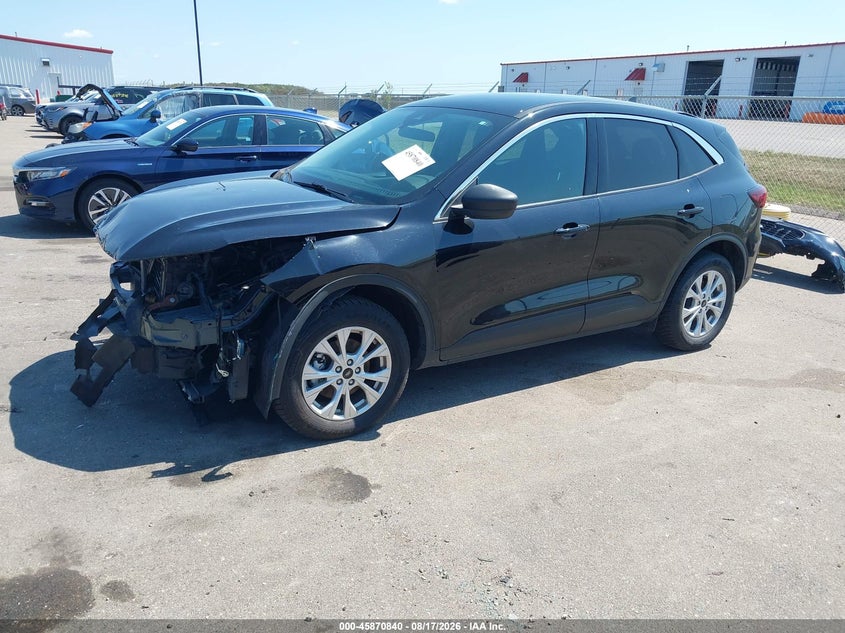 2024 Ford Escape, Front End, IAAI, VIN 1FMCU9GN6RUA74189 — photo 2