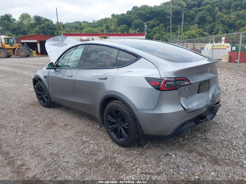 2024 TESLA MODEL Y auction photo 3