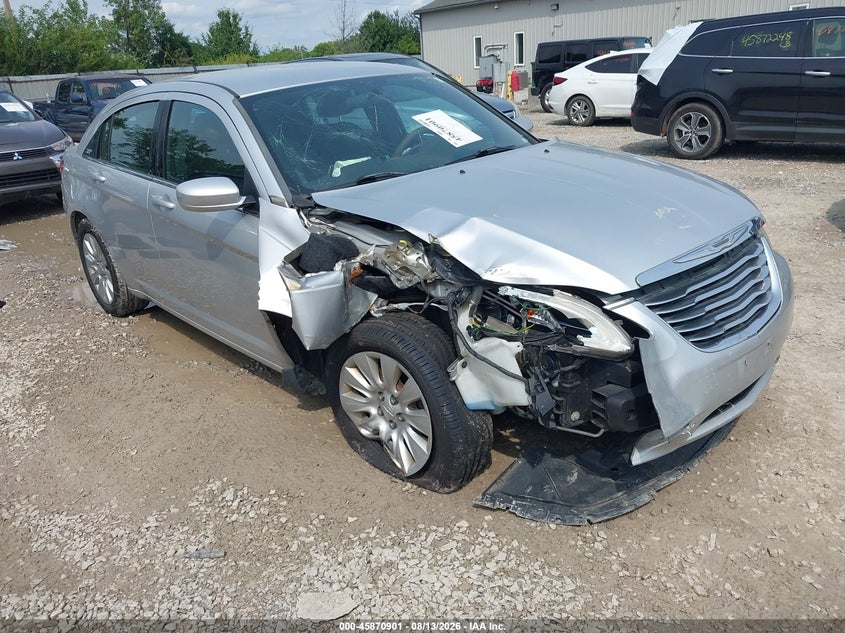 2011 CHRYSLER 200 auction photo 1
