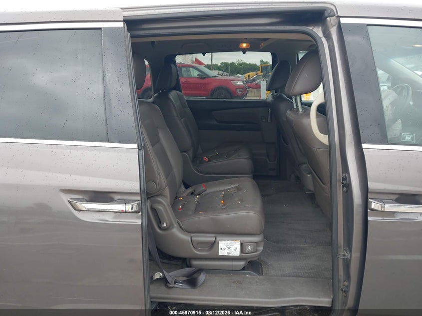 2011 HONDA ODYSSEY auction photo 8