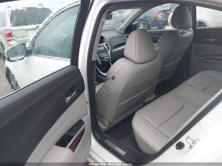2016 ACURA TLX auction photo 8