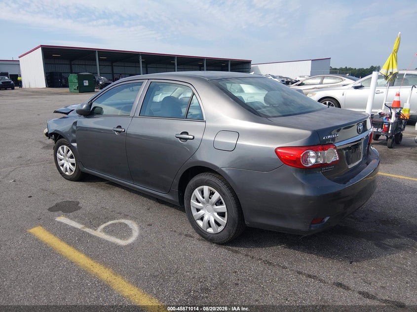 2013 TOYOTA COROLLA auction photo 3
